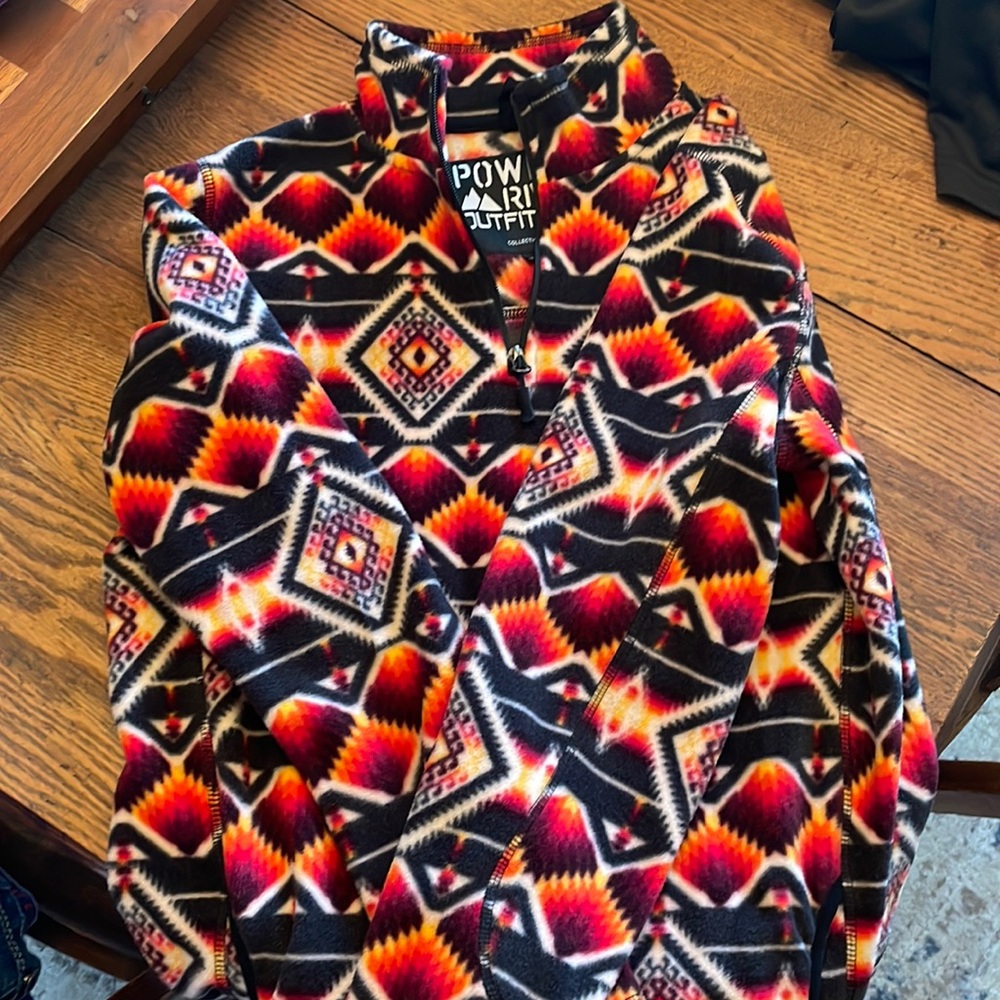 Powder River quarter zip pull over
